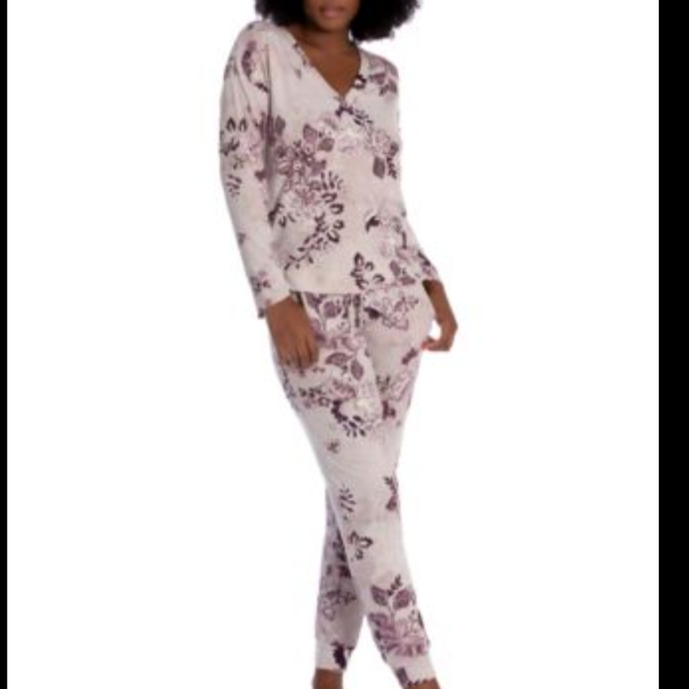 Linea Donatella Comfort Zone Printed Hacci Pajama Set  Purple Small